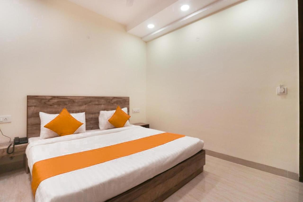 Fabhotel Comfort Residency II Gurgaon Exterior photo
