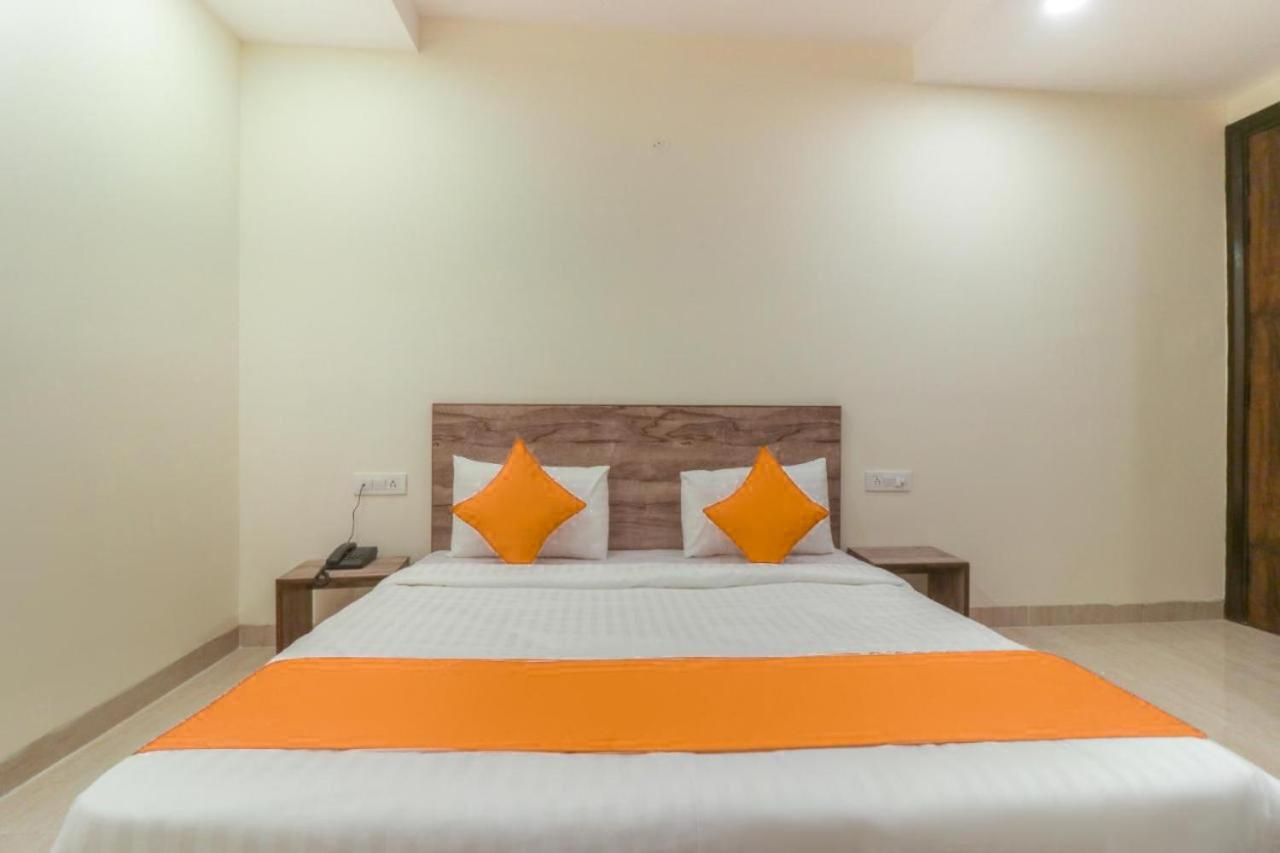 Fabhotel Comfort Residency II Gurgaon Exterior photo